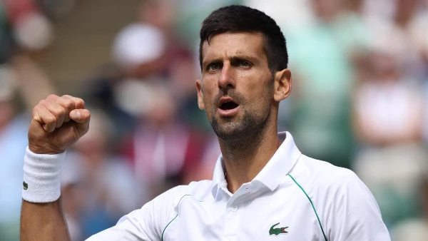 Novak Djokovic sớm đã bước chân vào thế giới quần vợt