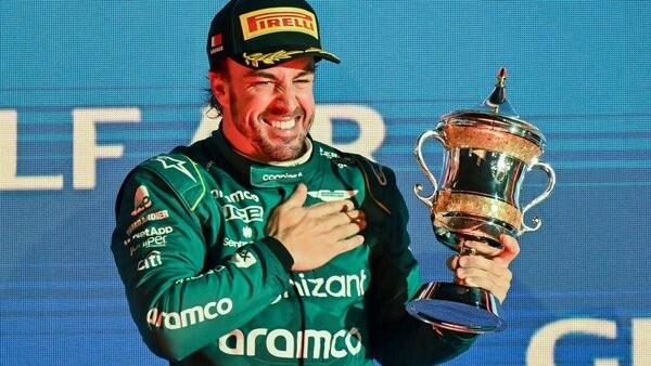 Alonso được kỳ vọng sẽ mang về danh hiệu cho Aston Martin