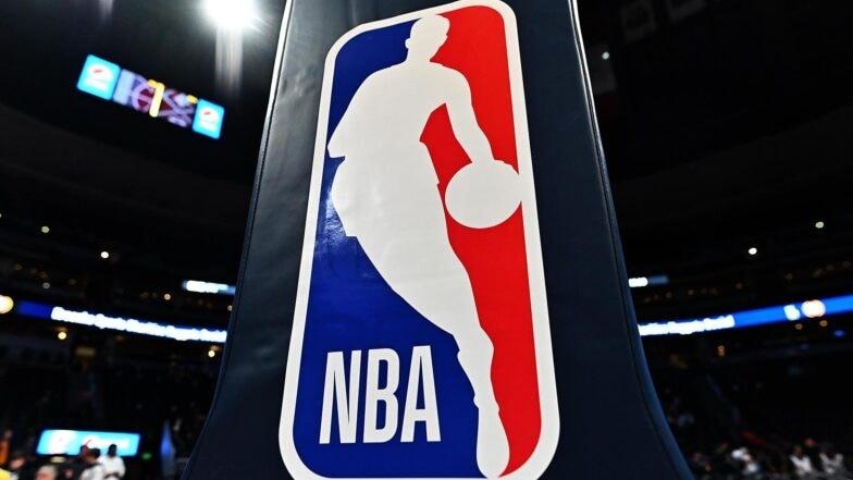 Trang tin NBA.com là cơ quan ngôn luận chính thức của hiệp hội bóng rổ nhà nghề Hoa Kỳ
