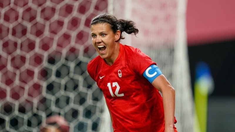 Christine Sinclair là đội trưởng đầu tài năng trong đội tuyển Canada