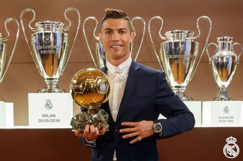 Cristiano Ronaldo với 5 lần xuất sắc nhận giải quả bóng vàng