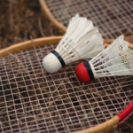 Hướng dẫn cách chọn vợt cầu lông phù hợp nhất